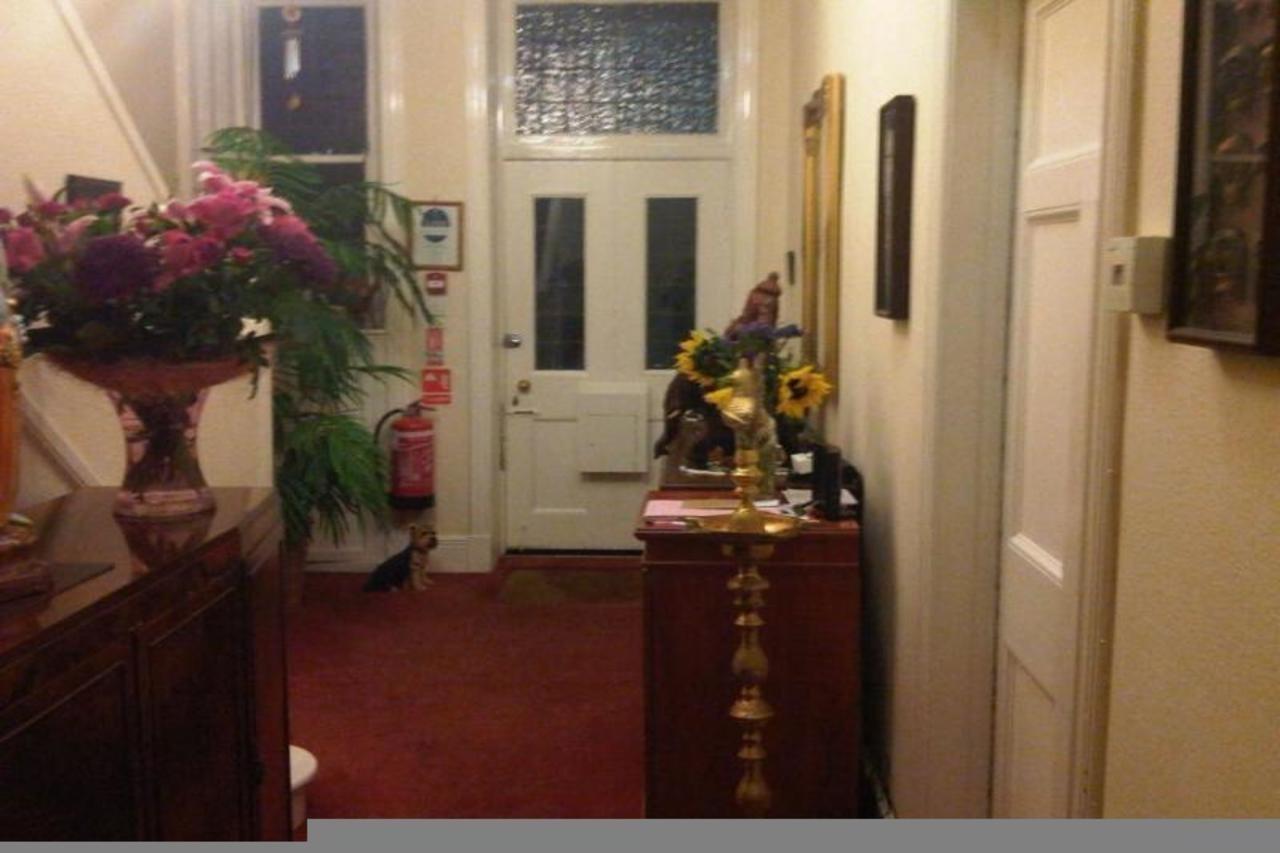 Alcorn Guest House Dundee Ngoại thất bức ảnh