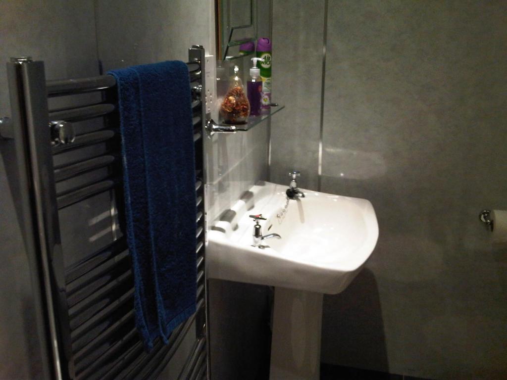 Alcorn Guest House Dundee Phòng bức ảnh