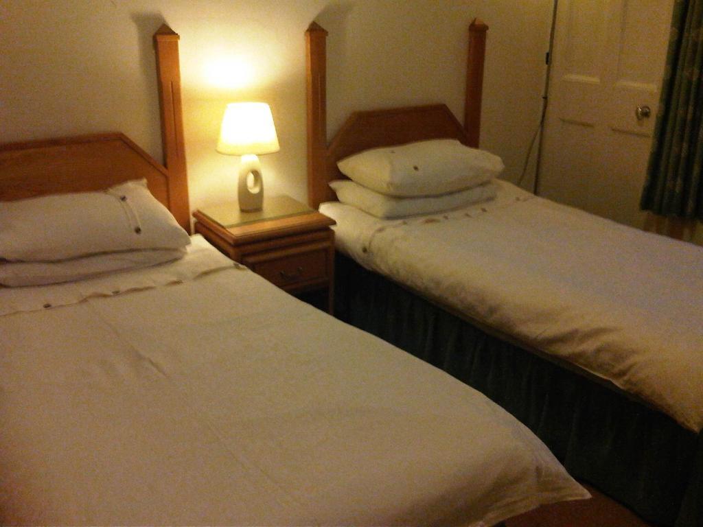 Alcorn Guest House Dundee Phòng bức ảnh